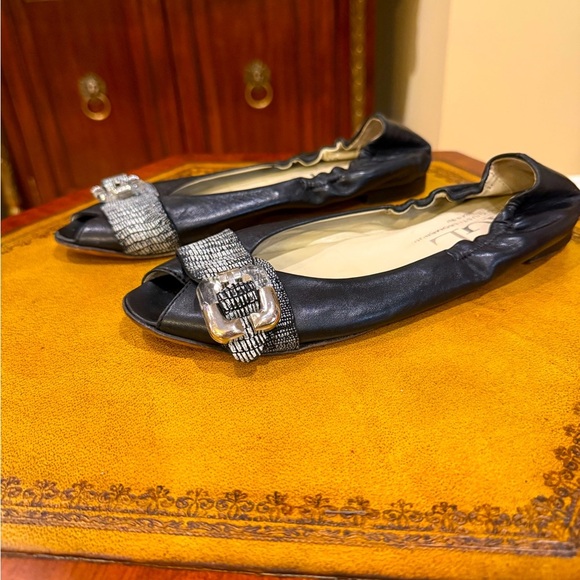 AGL Black Leather Peep Toe Flats Metallic Strap Gold Buckle Size 9 MSRP $350 - Picture 3 of 8